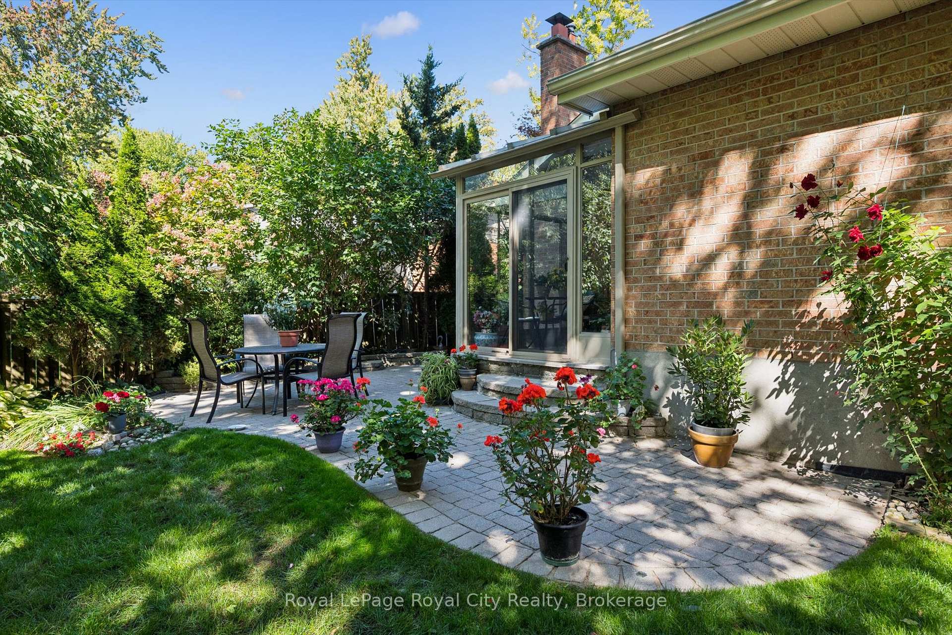 Photo 39 of 83 Wimbledon Road, Guelph, Willow West/Sugarbush/West Acres — HOMEH