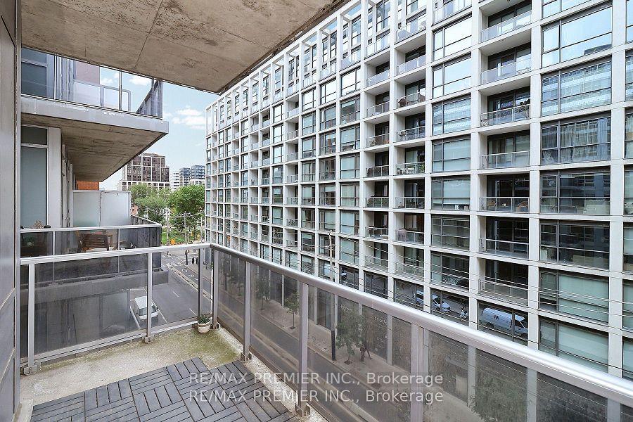 Photo 2 of Unit 501, 399 Adelaide Street W, Toronto, Waterfront Communities — HOMEH