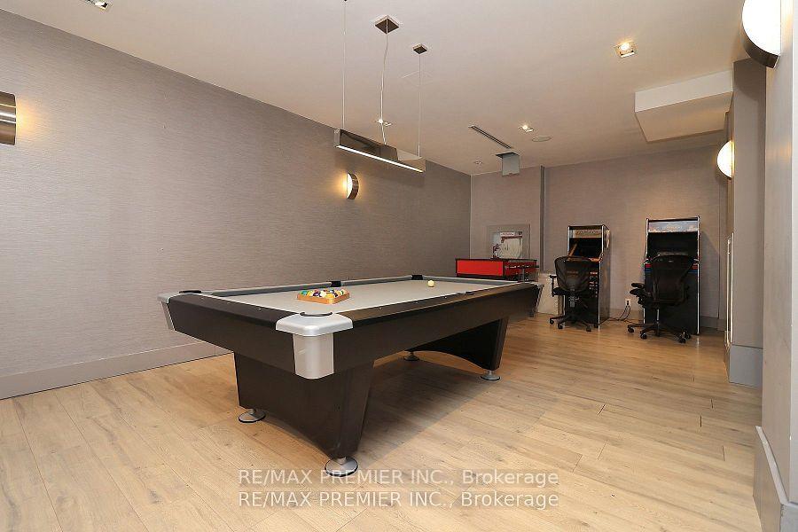 Photo 4 of Unit 501, 399 Adelaide Street W, Toronto, Waterfront Communities — HOMEH