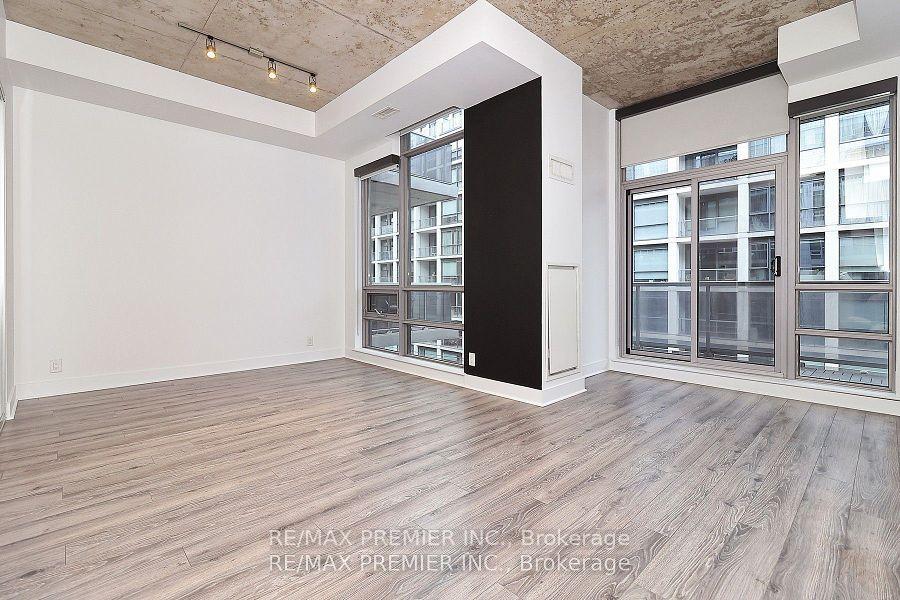 Photo 7 of Unit 501, 399 Adelaide Street W, Toronto, Waterfront Communities — HOMEH