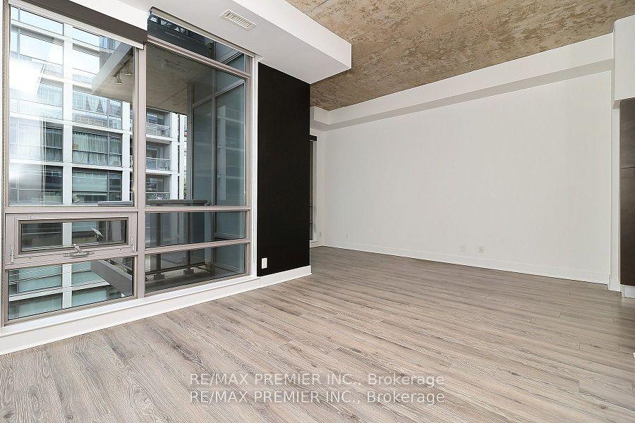 Photo 10 of Unit 501, 399 Adelaide Street W, Toronto, Waterfront Communities — HOMEH