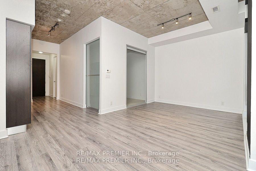 Photo 11 of Unit 501, 399 Adelaide Street W, Toronto, Waterfront Communities — HOMEH