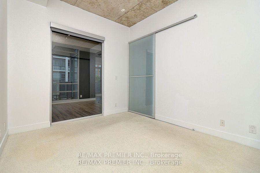 Photo 13 of Unit 501, 399 Adelaide Street W, Toronto, Waterfront Communities — HOMEH
