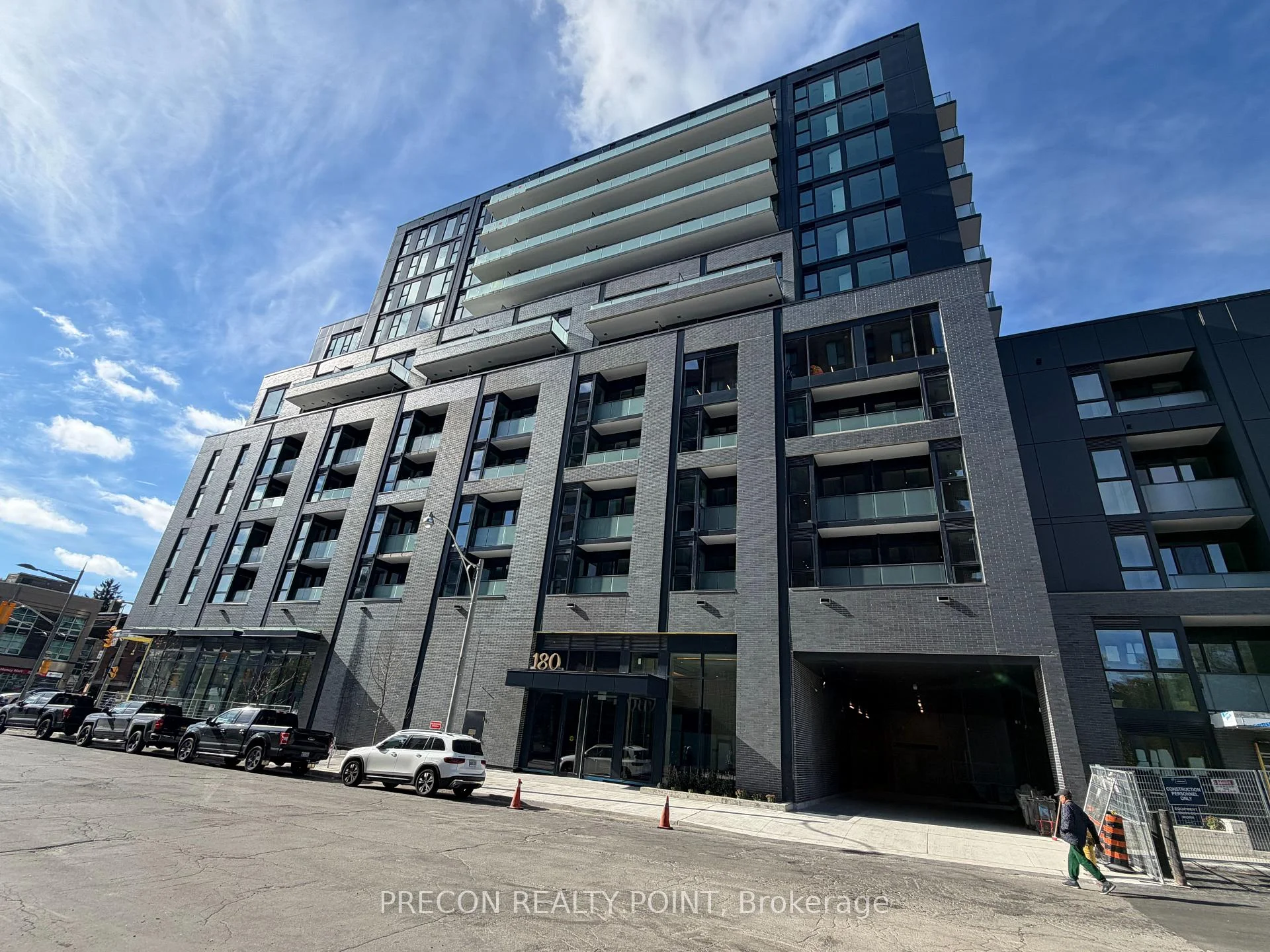 Photo of Unit 703, 908 St Clair Avenue W