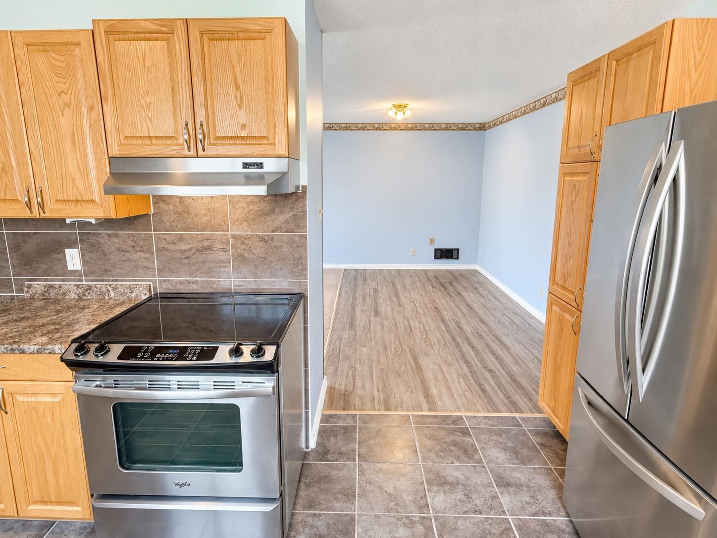 Photo 6 of 43 McLaren Crescent, Elliot Lake — HOMEH