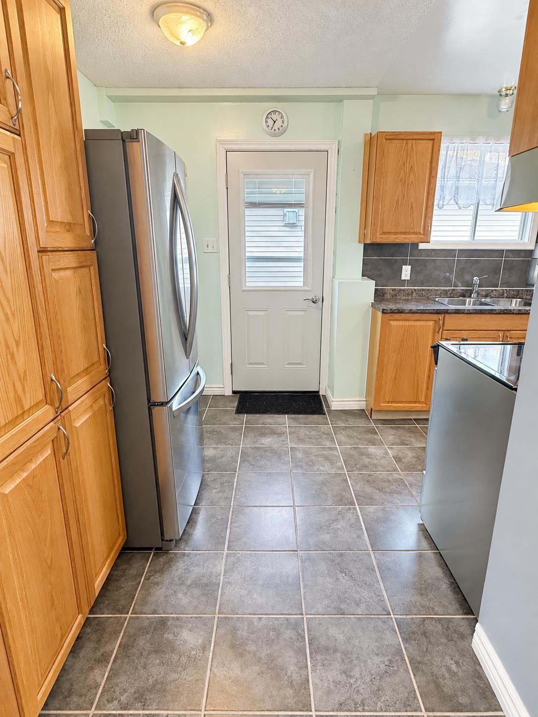 Photo 8 of 43 McLaren Crescent, Elliot Lake — HOMEH