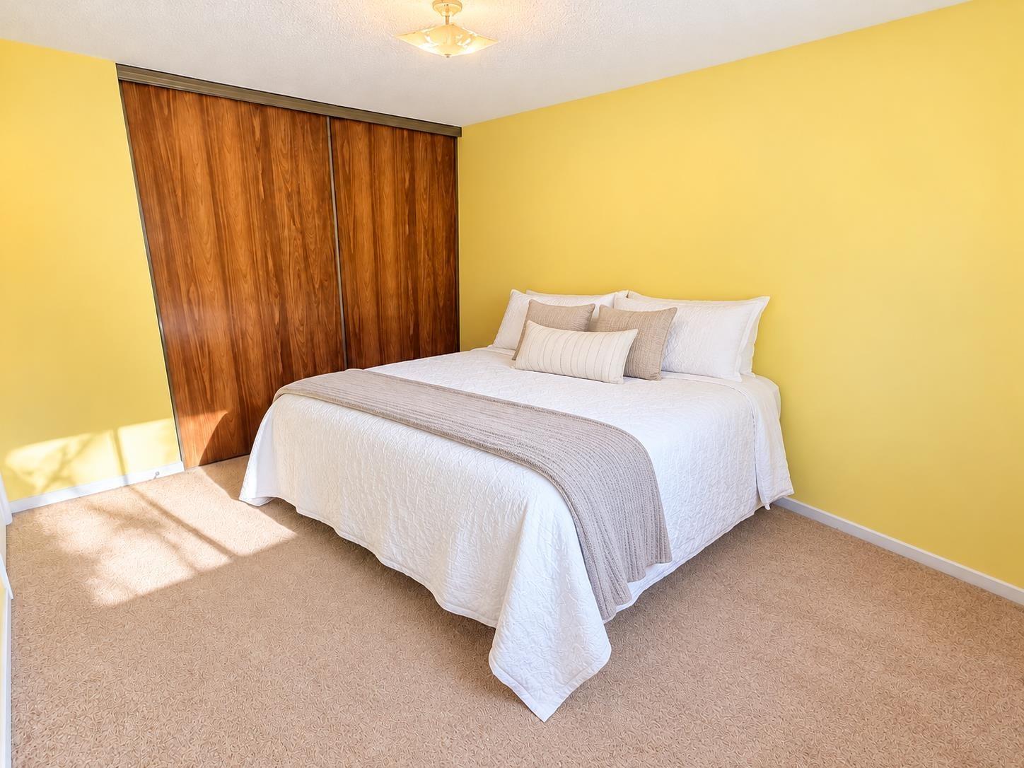 Photo 16 of 43 McLaren Crescent, Elliot Lake — HOMEH