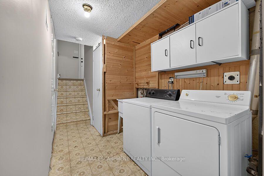 Photo 27 of Unit 3, 63 Fonthill Road, Hamilton, Fessenden — HOMEH
