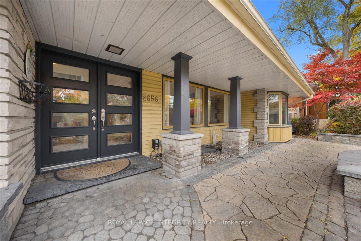 Photo 5 of 2656 Marble Crescent, Ottawa, Mooneys Bay/Riverside Park — HOMEH