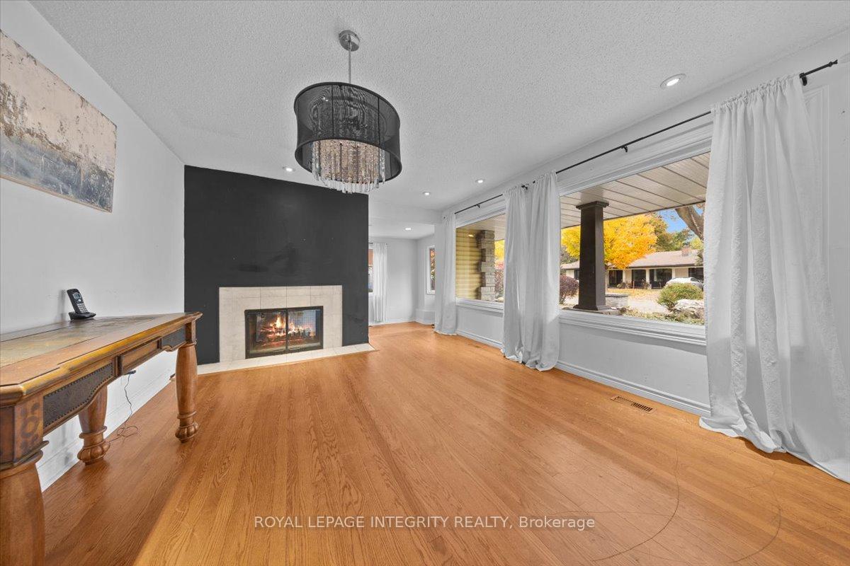 Photo 16 of 2656 Marble Crescent, Ottawa, Mooneys Bay/Riverside Park — HOMEH