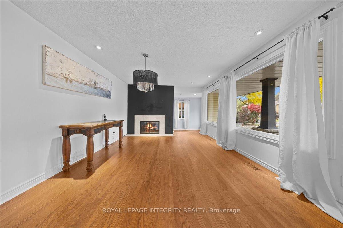 Photo 17 of 2656 Marble Crescent, Ottawa, Mooneys Bay/Riverside Park — HOMEH