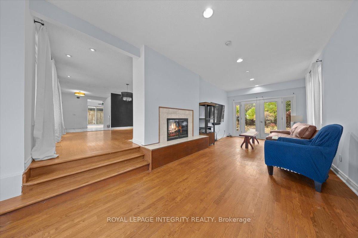 Photo 19 of 2656 Marble Crescent, Ottawa, Mooneys Bay/Riverside Park — HOMEH