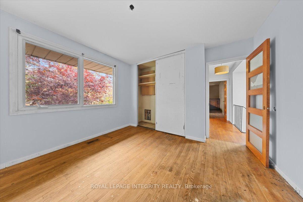 Photo 25 of 2656 Marble Crescent, Ottawa, Mooneys Bay/Riverside Park — HOMEH