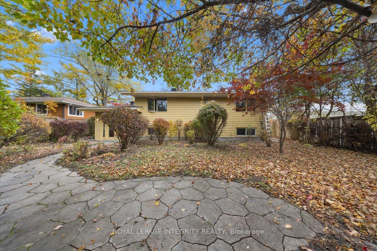 Photo 40 of 2656 Marble Crescent, Ottawa, Mooneys Bay/Riverside Park — HOMEH