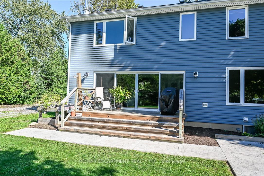 Photo 35 of 8105 Leeming Road, Hamilton, Rural Glanbrook — HOMEH