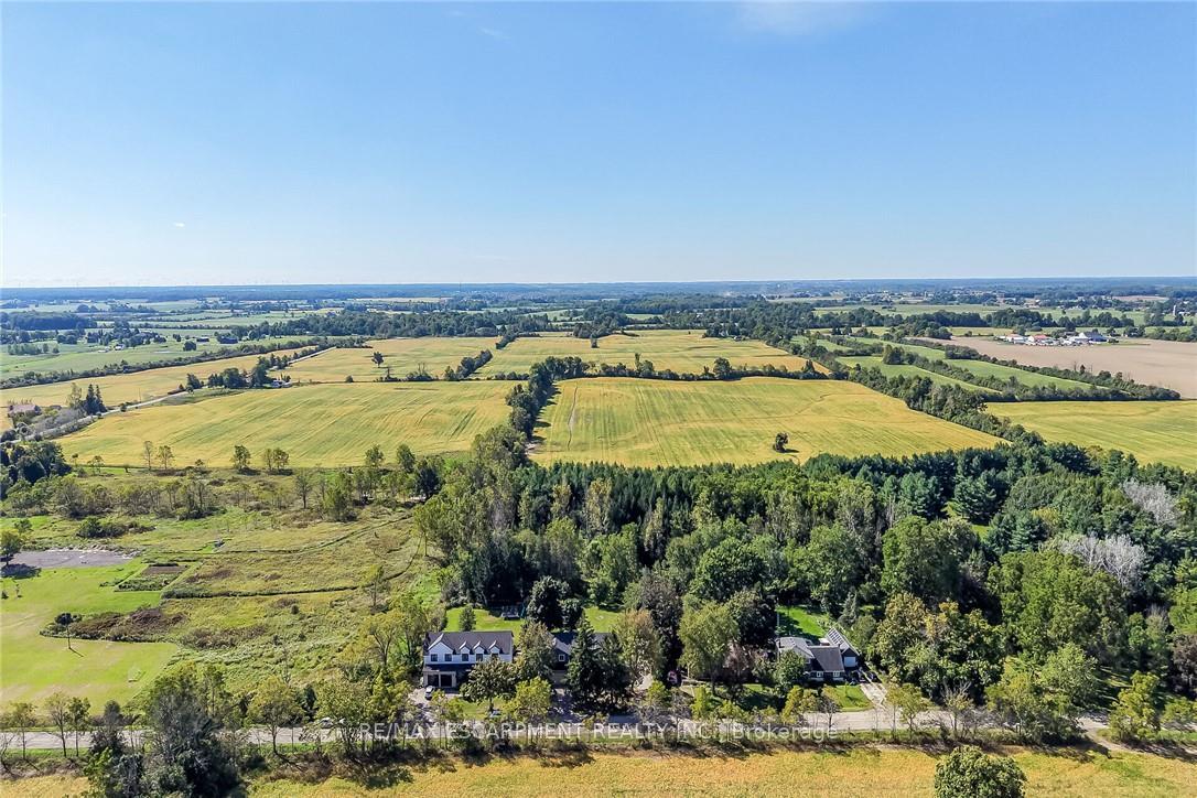 Photo 42 of 8105 Leeming Road, Hamilton, Rural Glanbrook — HOMEH