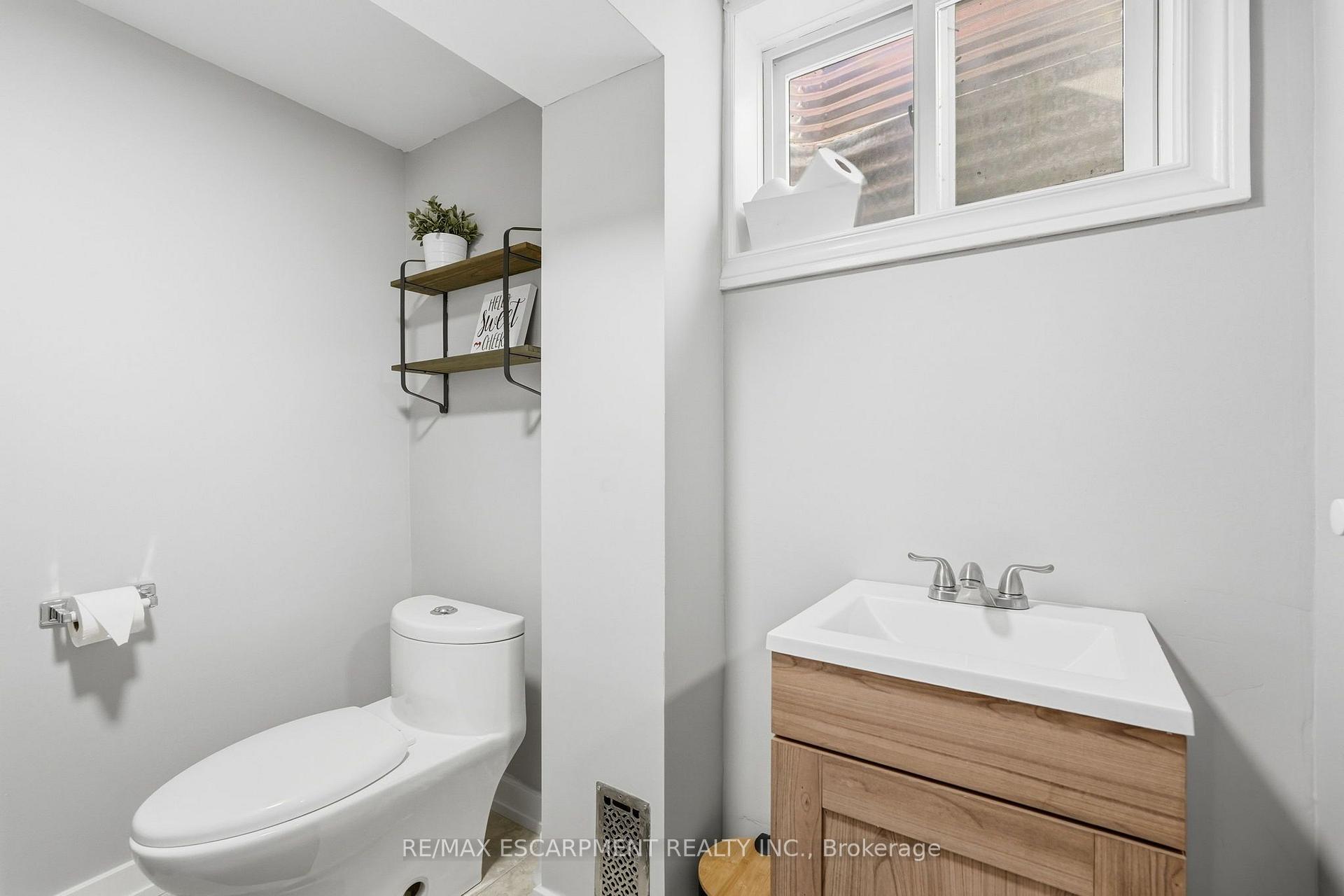Photo 33 of 311 Montego Road, Mississauga, Cooksville — HOMEH