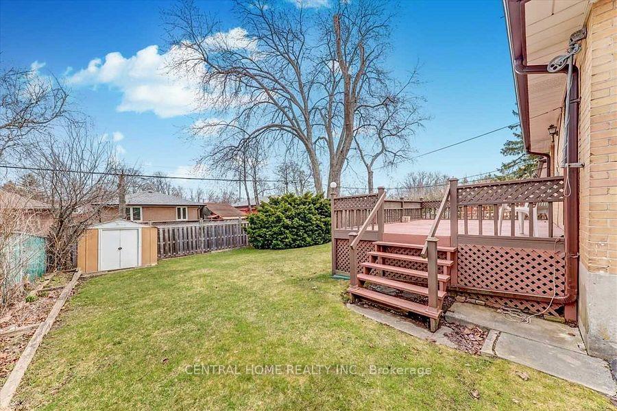 Photo 6 of 3 Holton Road, Scarborough, Woburn — HOMEH