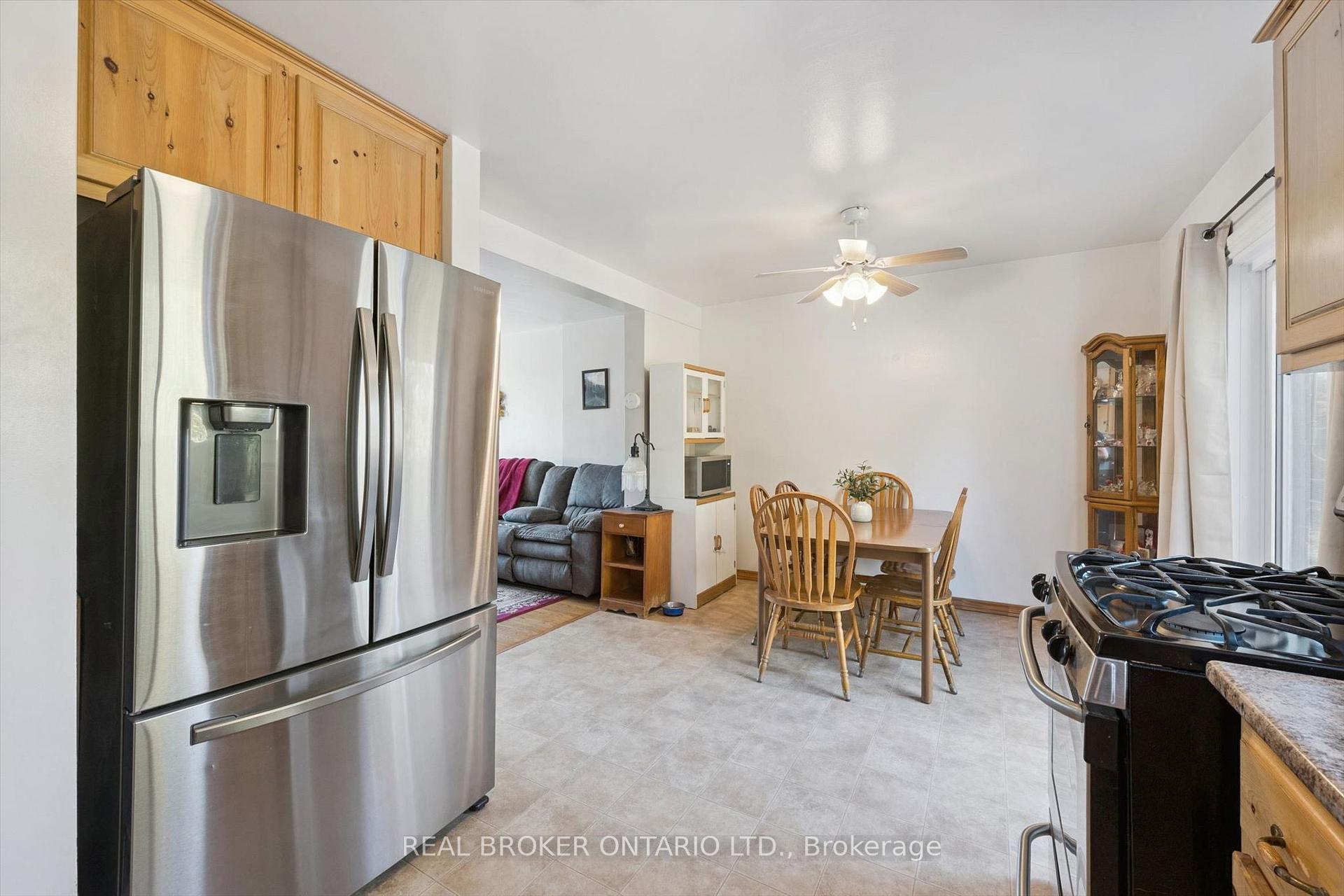 Photo 14 of 100 Waverley Drive, Guelph, Riverside Park — HOMEH