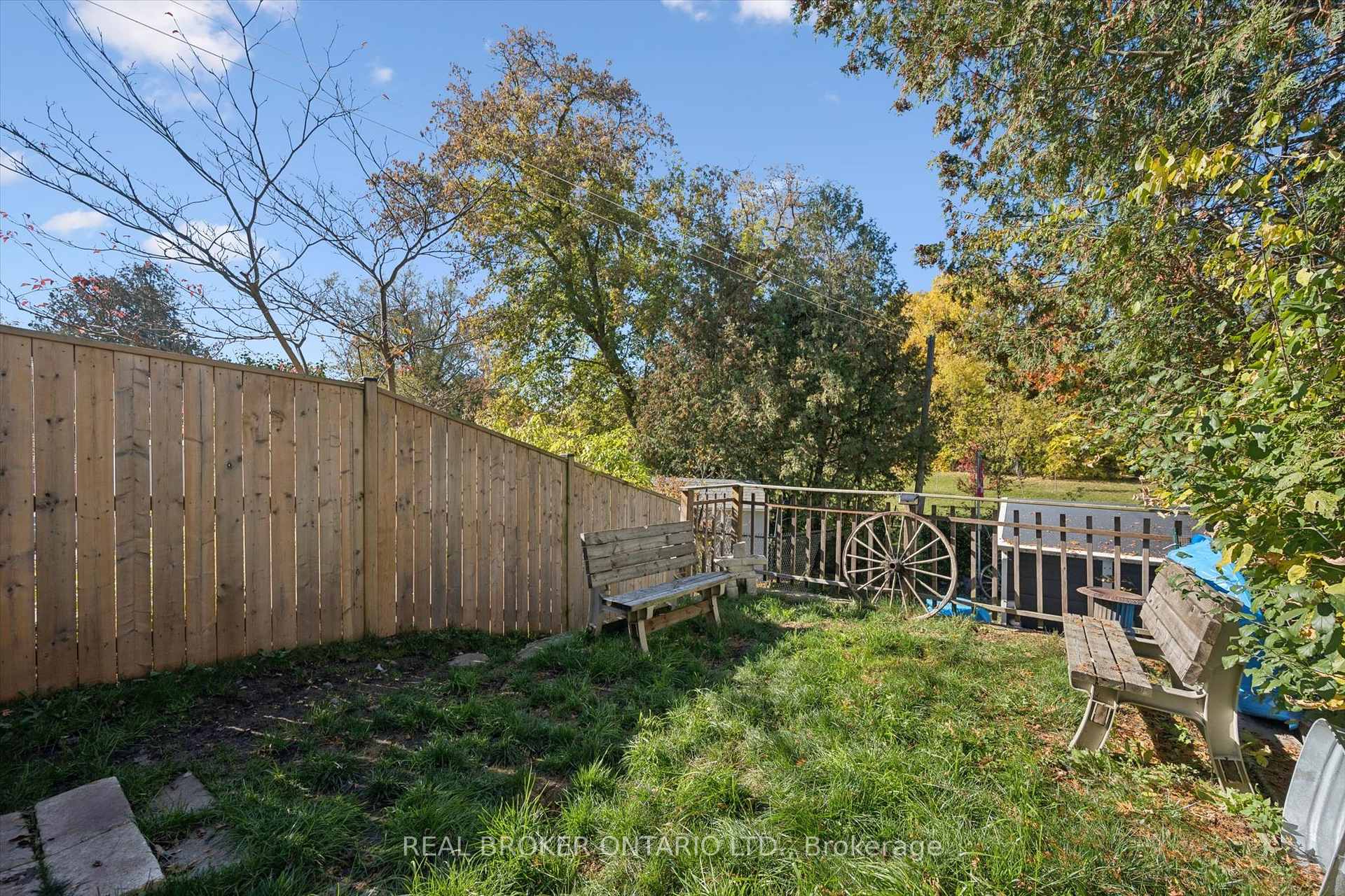 Photo 29 of 100 Waverley Drive, Guelph, Riverside Park — HOMEH