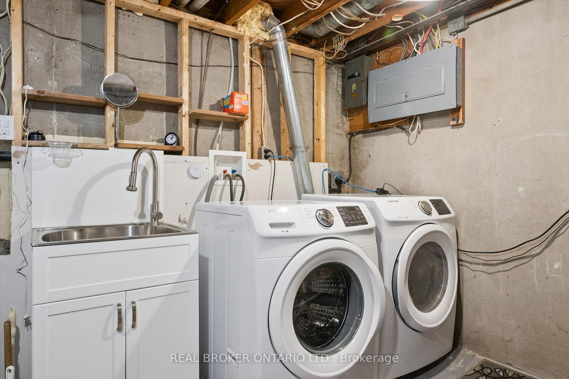 Photo 40 of 100 Waverley Drive, Guelph, Riverside Park — HOMEH