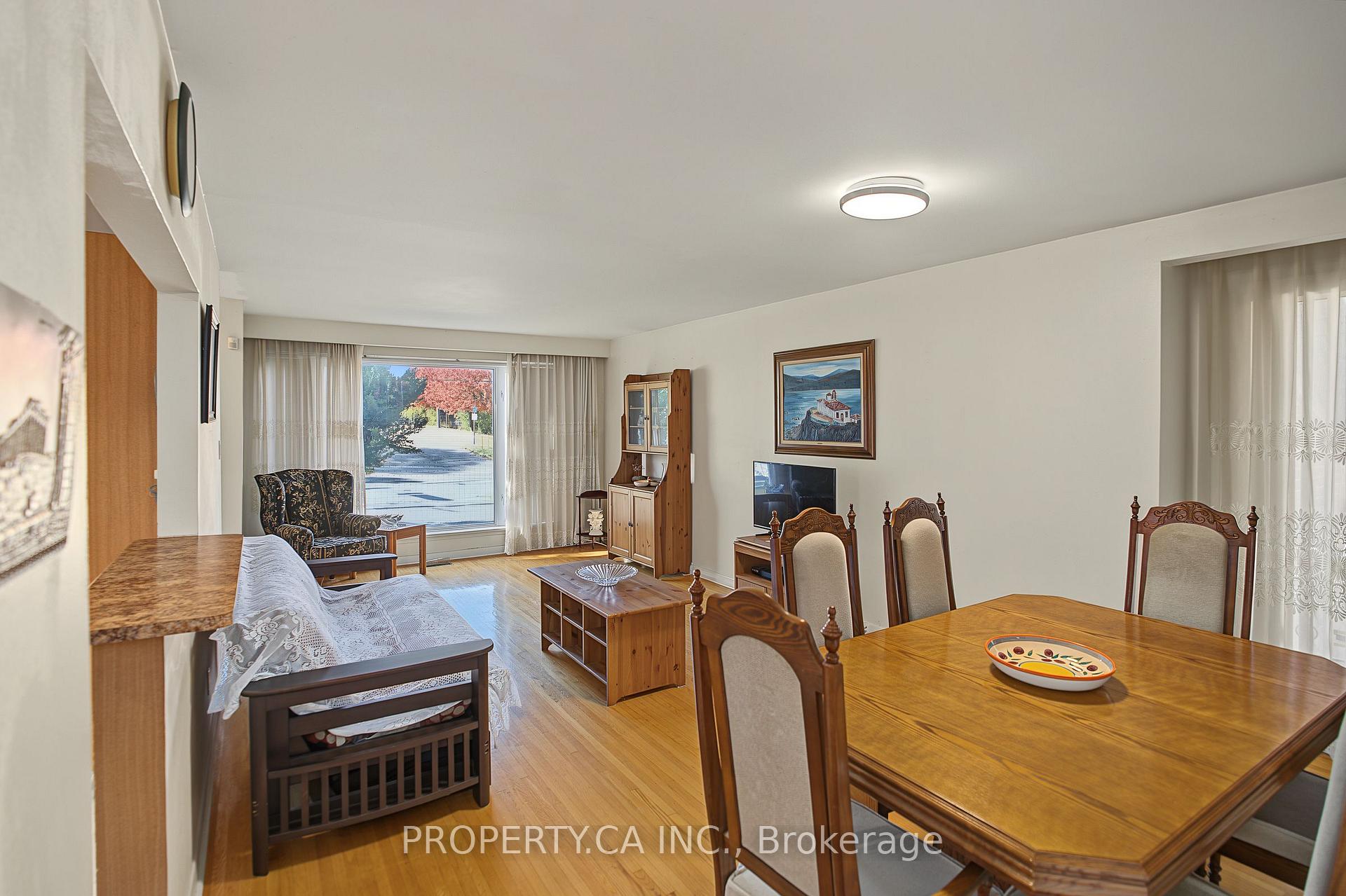 Photo 17 of 63 Bennett Road, Scarborough, West Hill — HOMEH