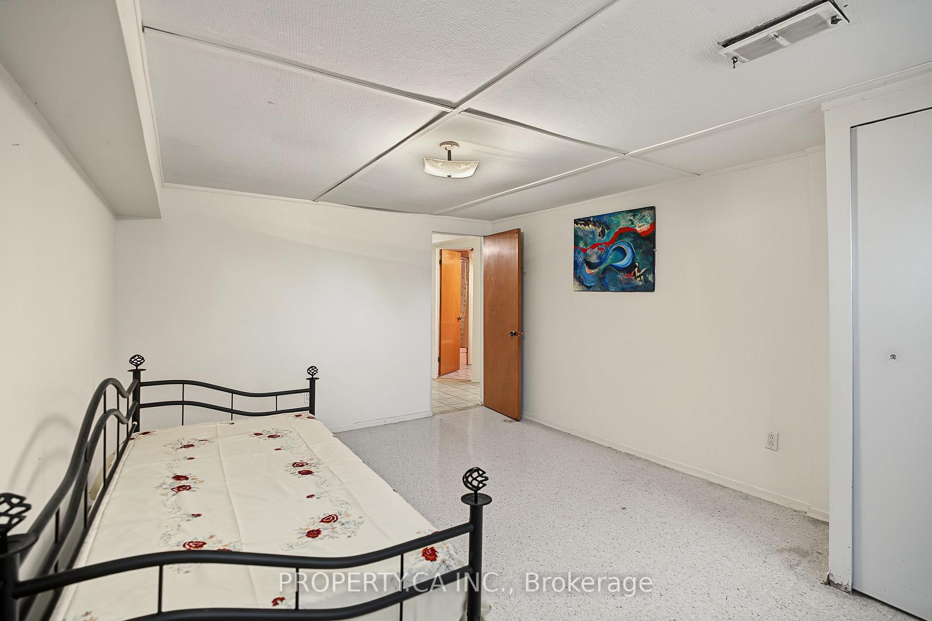 Photo 31 of 63 Bennett Road, Scarborough, West Hill — HOMEH