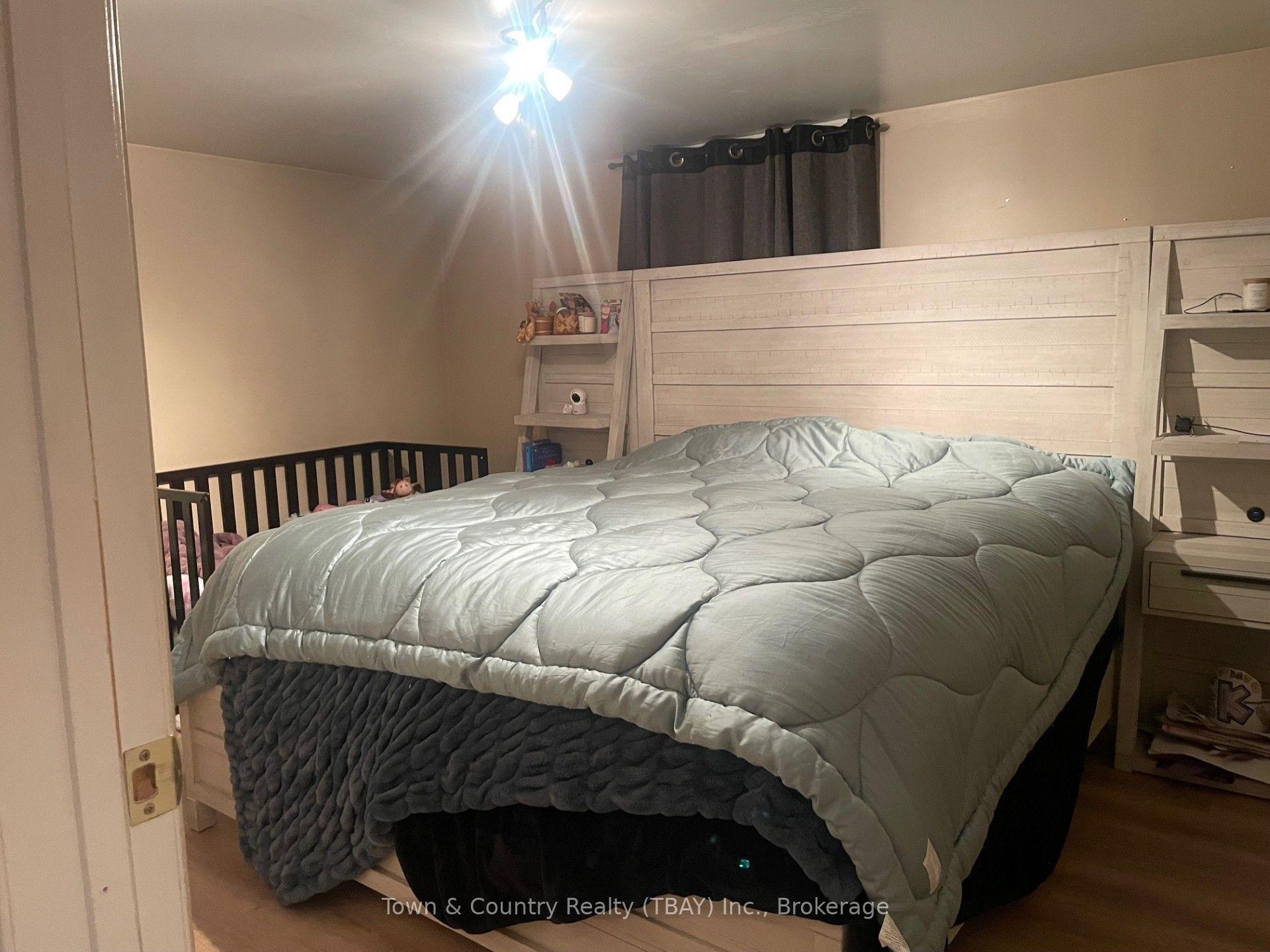 Photo 18 of 116 Harold Street S, Thunder Bay, McKeller Park — HOMEH