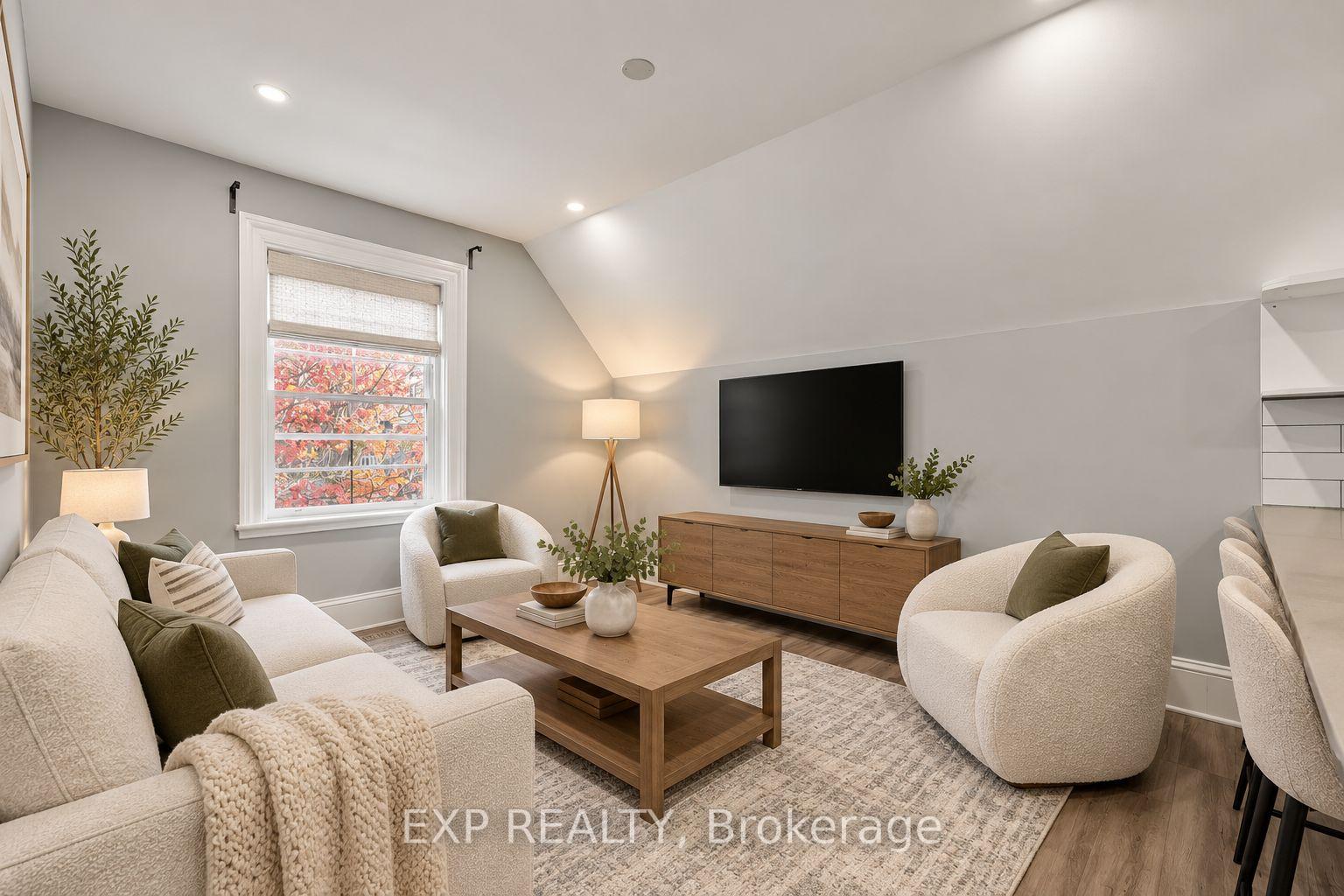 Photo 9 of Unit B, 419 Bresserer Street, Ottawa, Sandy Hill — HOMEH