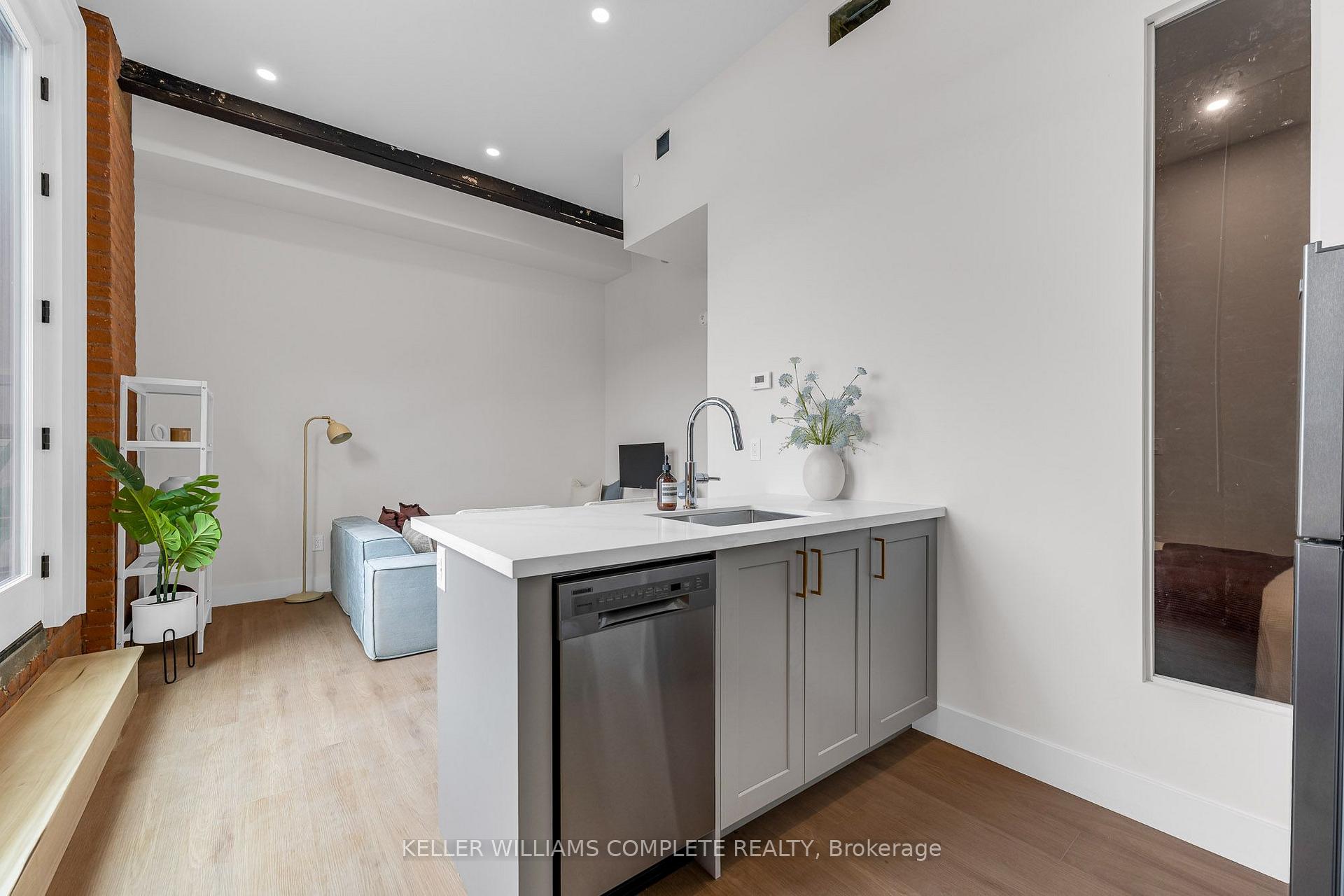 Photo 9 of Unit 211, 56 York Boulevard, Hamilton, Central — HOMEH