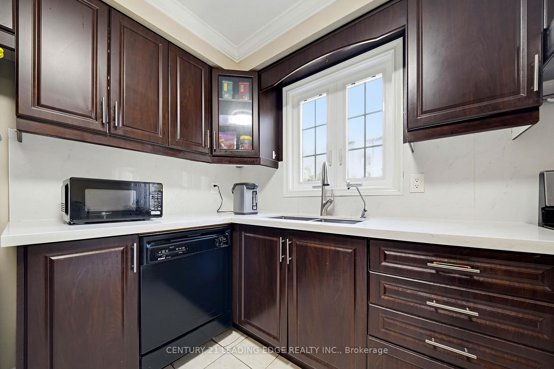 Photo 22 of 25 Croxley Green, Markham, Milliken Mills West — HOMEH