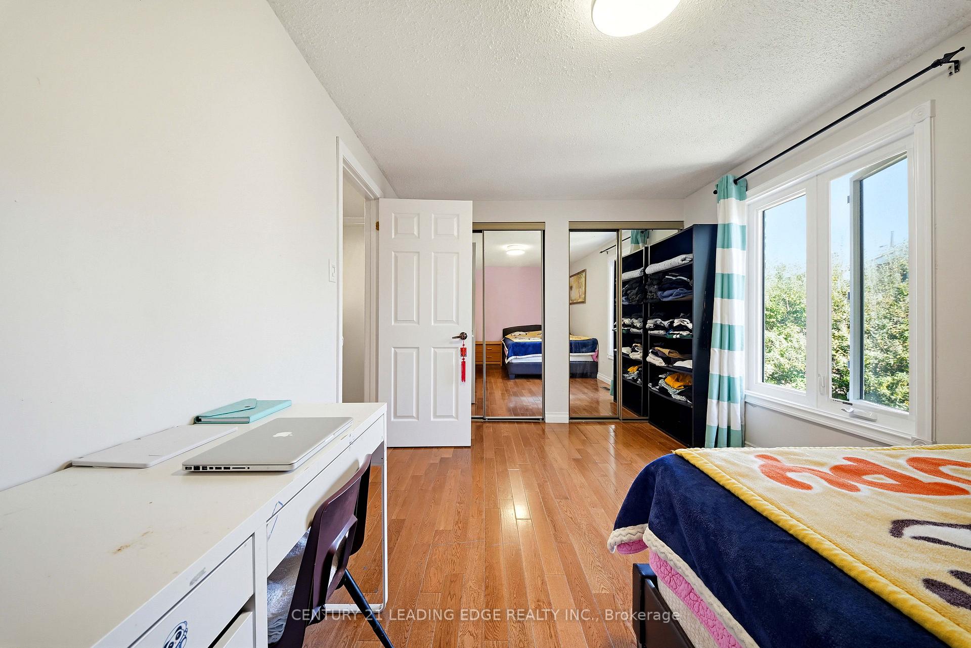 Photo 25 of 25 Croxley Green, Markham, Milliken Mills West — HOMEH
