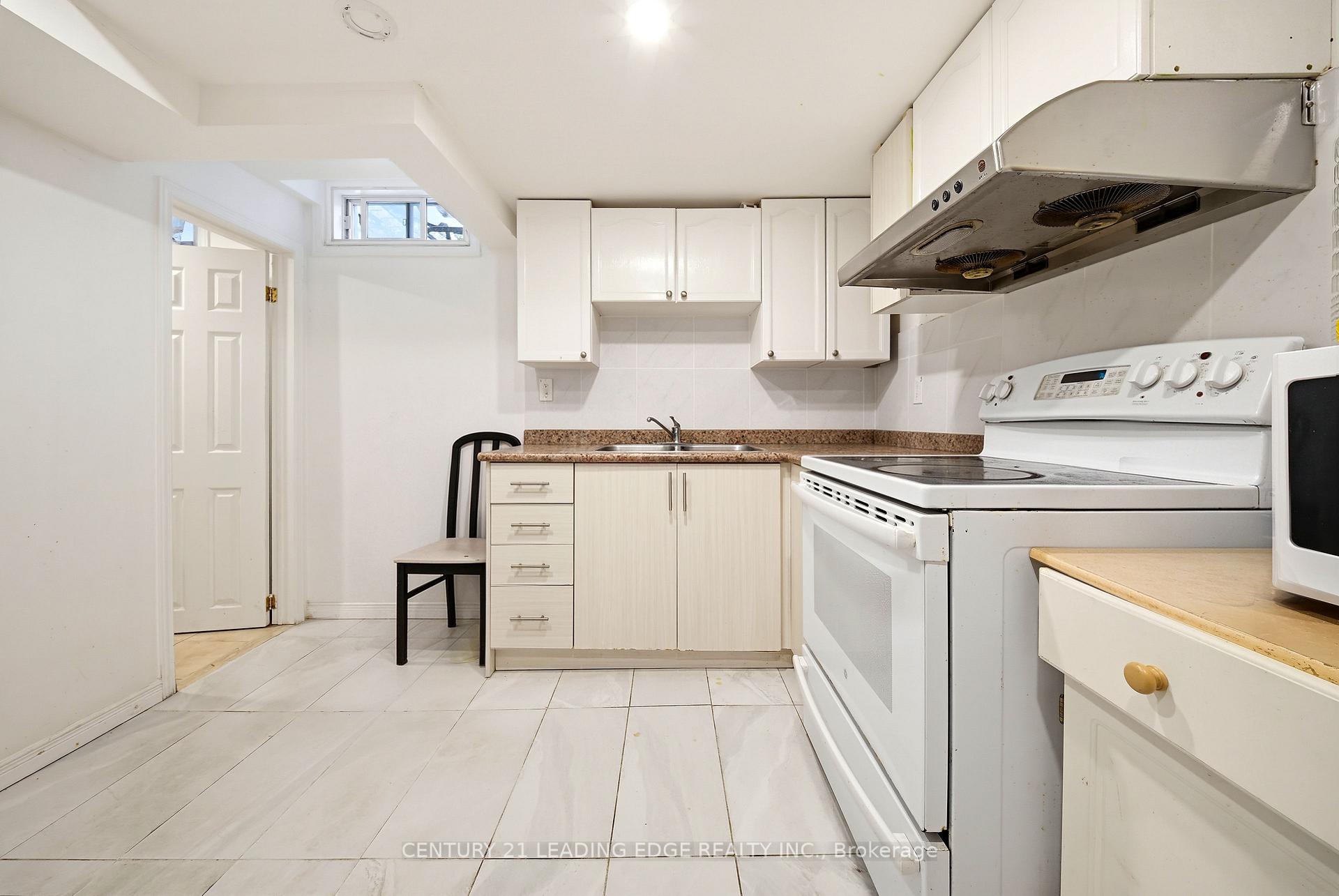 Photo 37 of 25 Croxley Green, Markham, Milliken Mills West — HOMEH