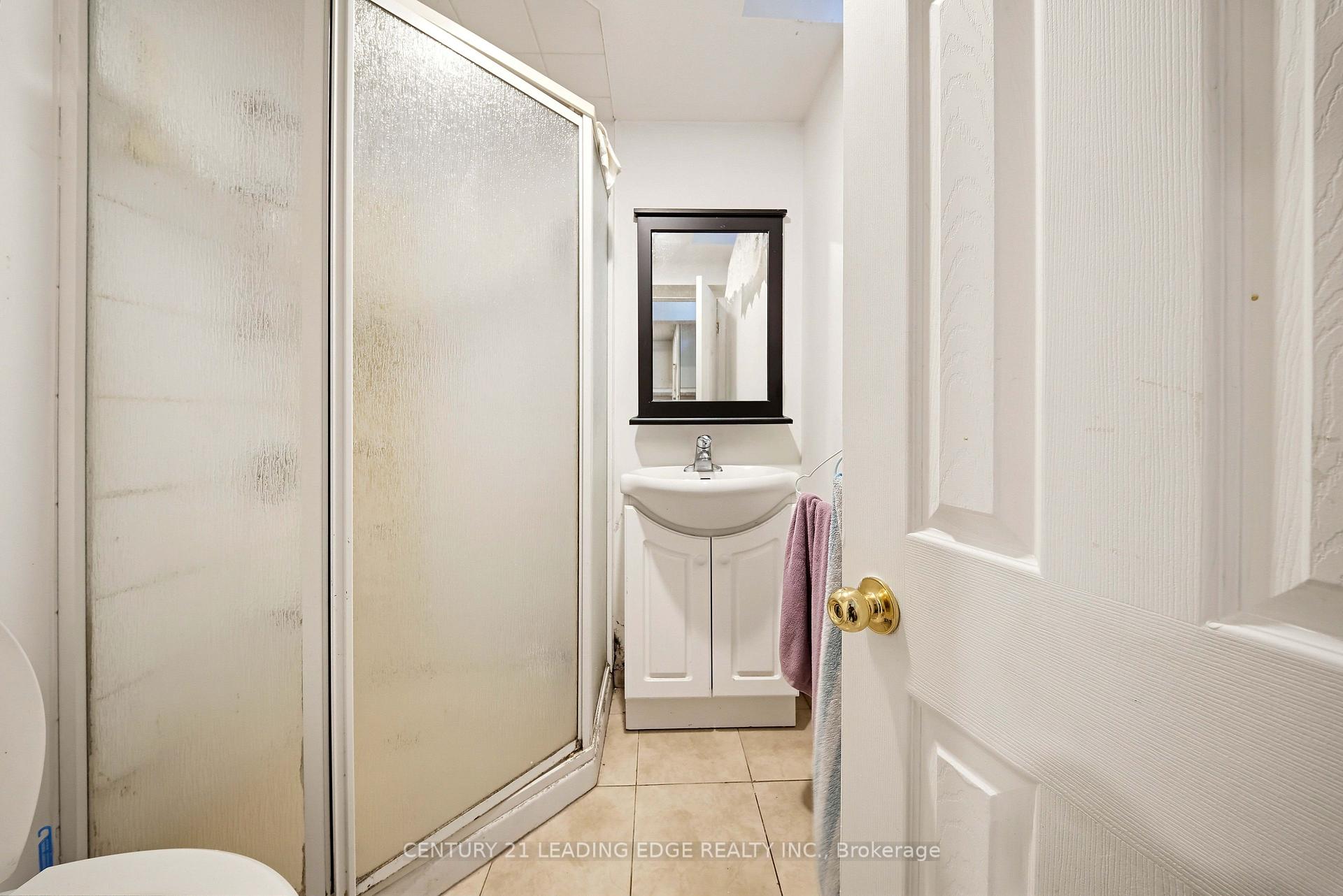 Photo 39 of 25 Croxley Green, Markham, Milliken Mills West — HOMEH