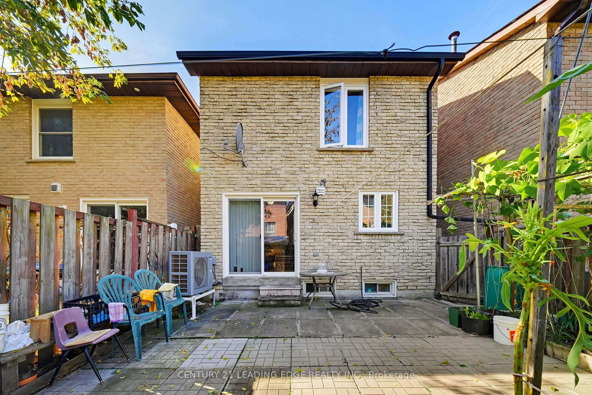 Photo 41 of 25 Croxley Green, Markham, Milliken Mills West — HOMEH