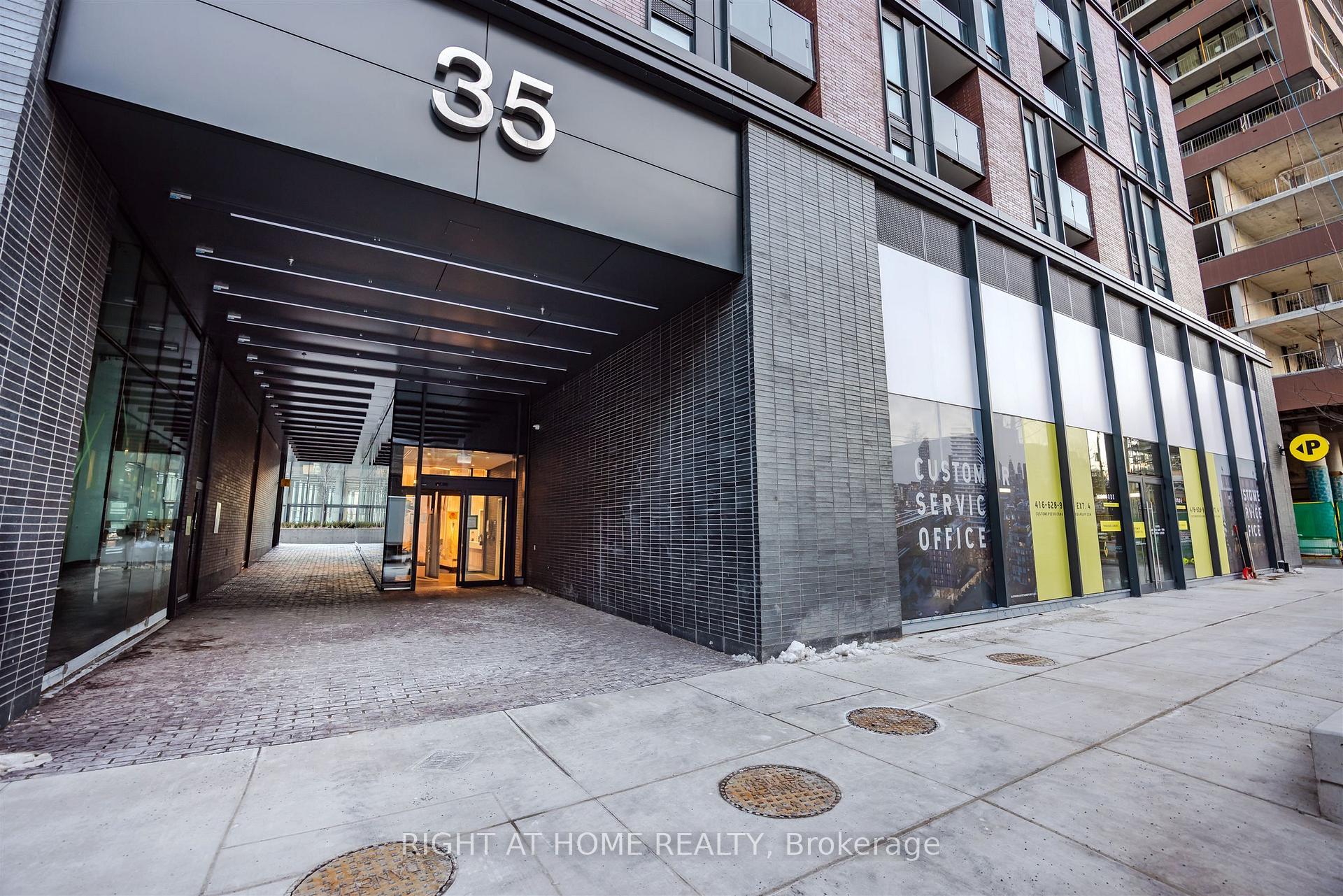 Photo 3 of Unit 519, 35 Parliament Street, Toronto, Waterfront Communities — HOMEH