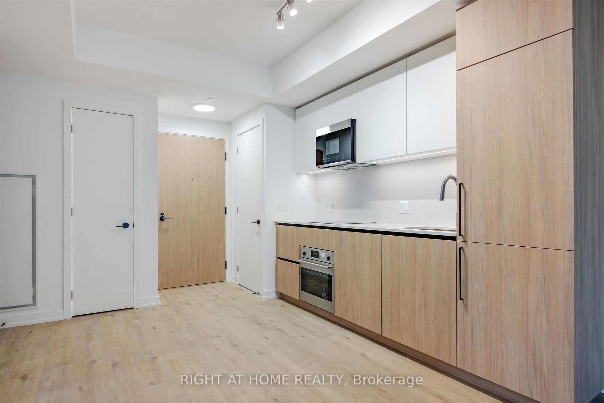 Photo 8 of Unit 519, 35 Parliament Street, Toronto, Waterfront Communities — HOMEH