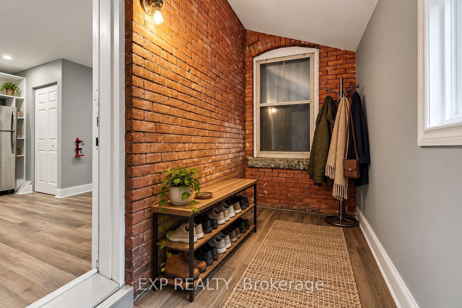 Photo 7 of 419 Bresserer Street, Ottawa, Sandy Hill — HOMEH