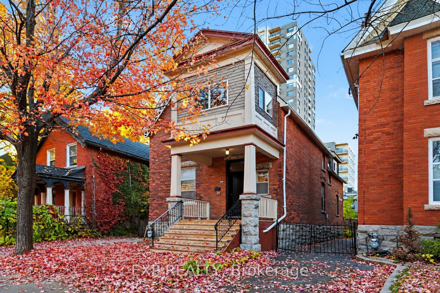 Photo 2 of 419 Bresserer Street, Ottawa, Sandy Hill — HOMEH