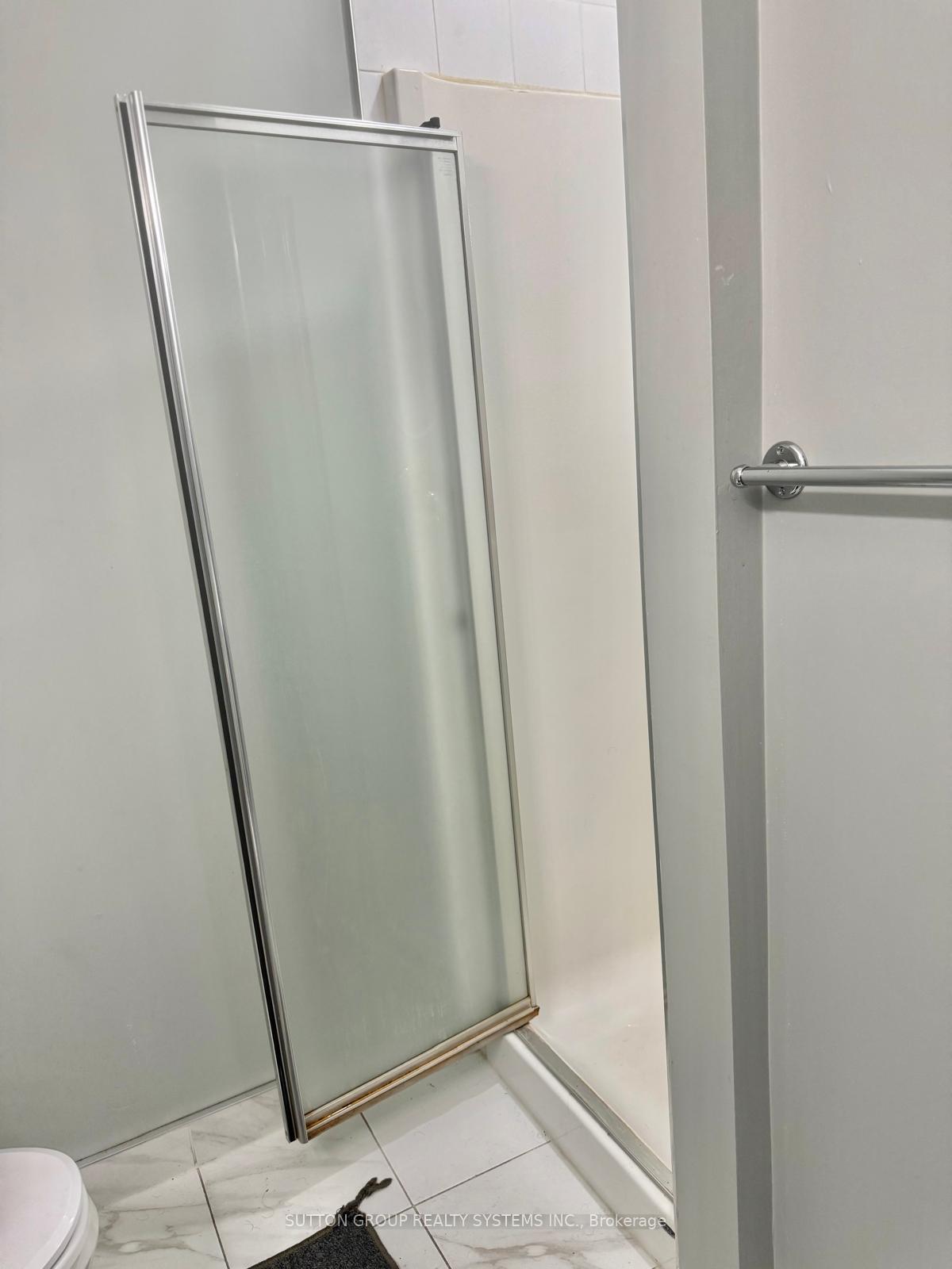 Photo 23 of Unit Lower, 2668 Windjammer Road, Mississauga, Erin Mills — HOMEH