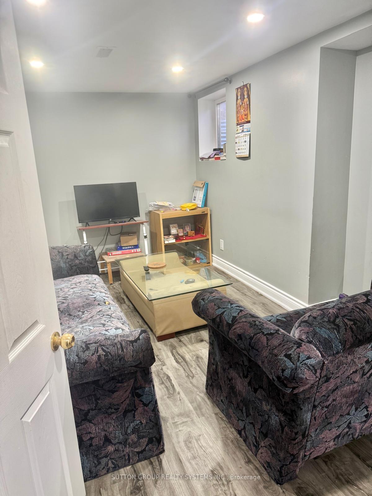 Photo 27 of Unit Lower, 2668 Windjammer Road, Mississauga, Erin Mills — HOMEH