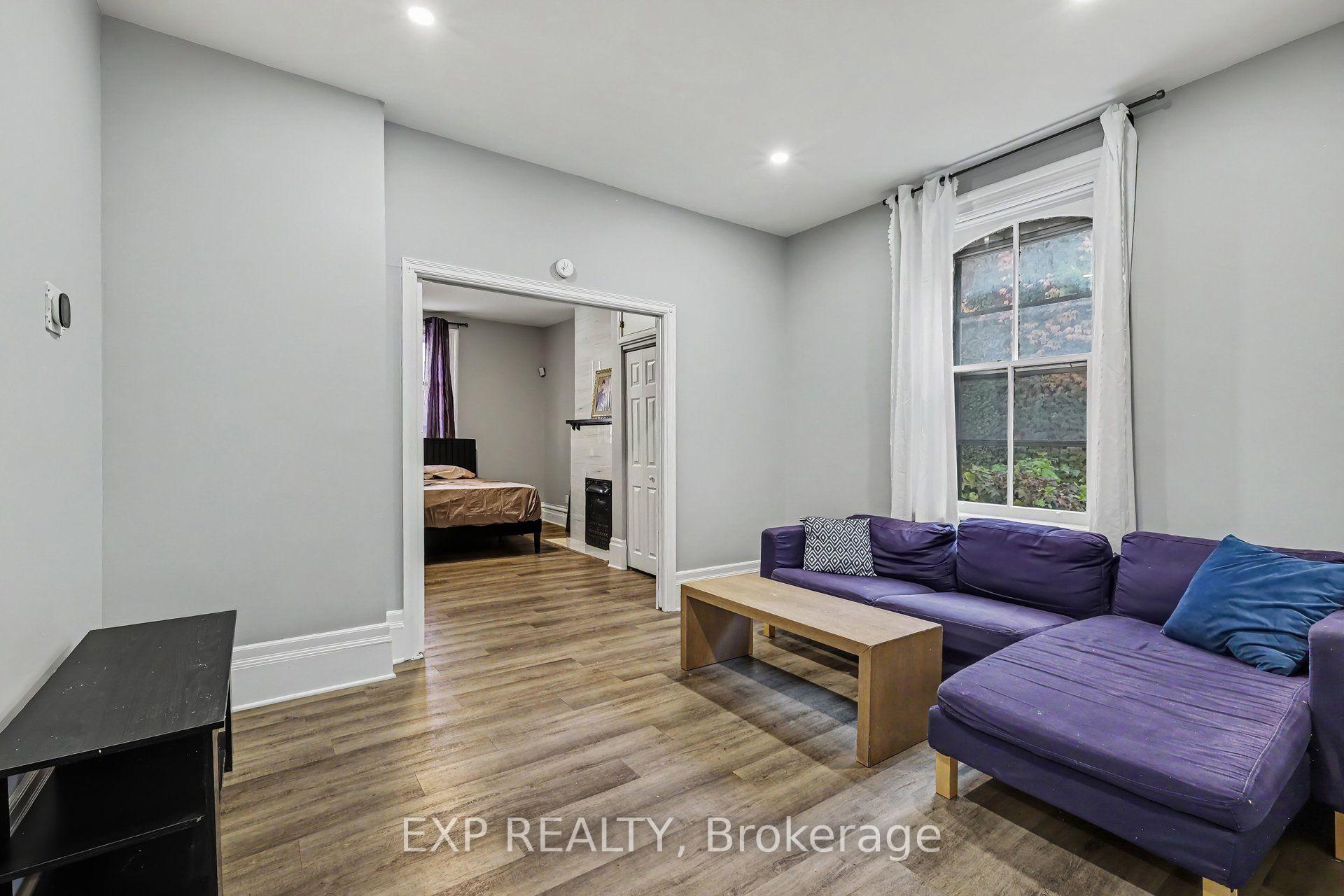 Photo 8 of Unit A, 419 Bresserer Street, Ottawa, Sandy Hill — HOMEH