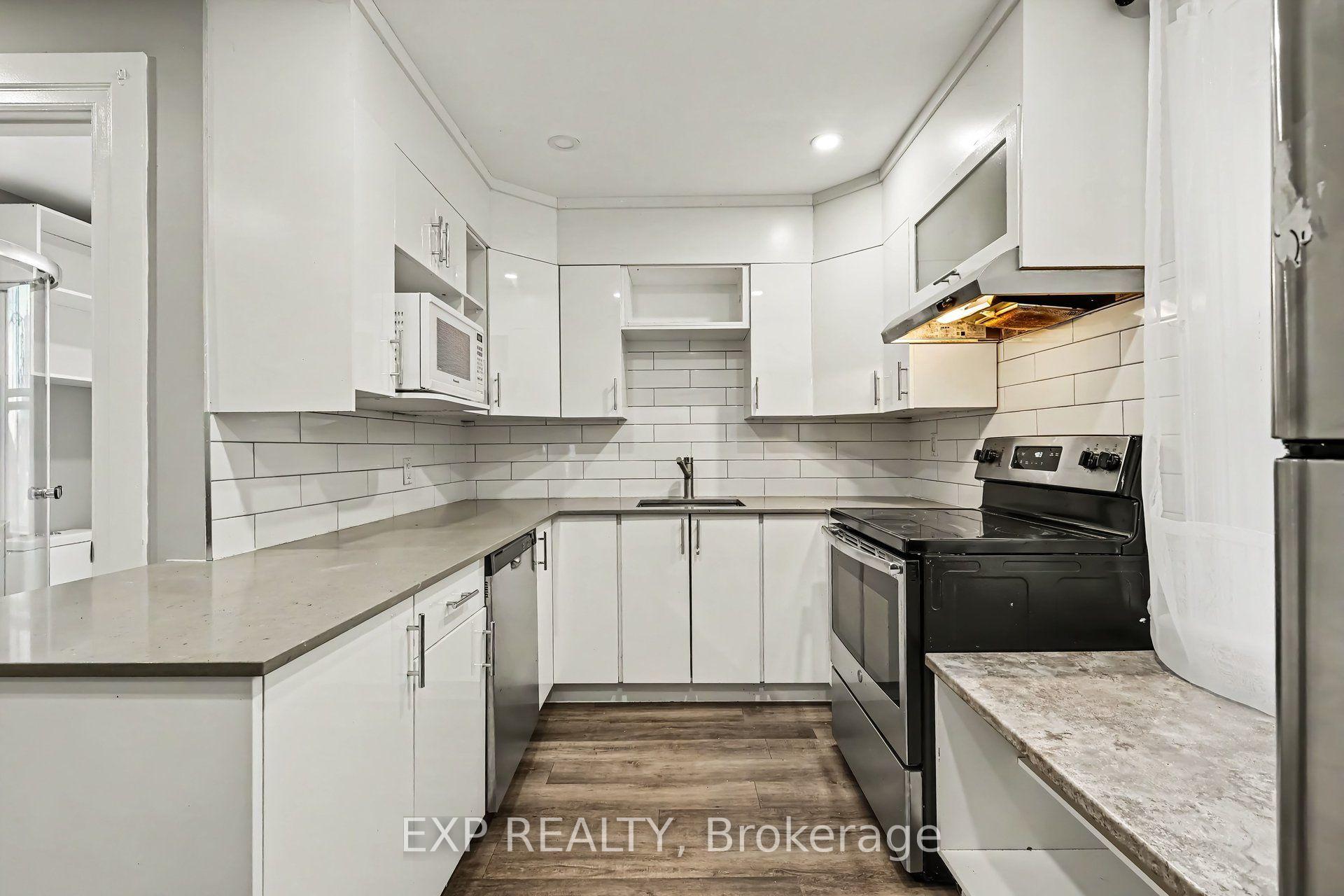 Photo 12 of Unit A, 419 Bresserer Street, Ottawa, Sandy Hill — HOMEH