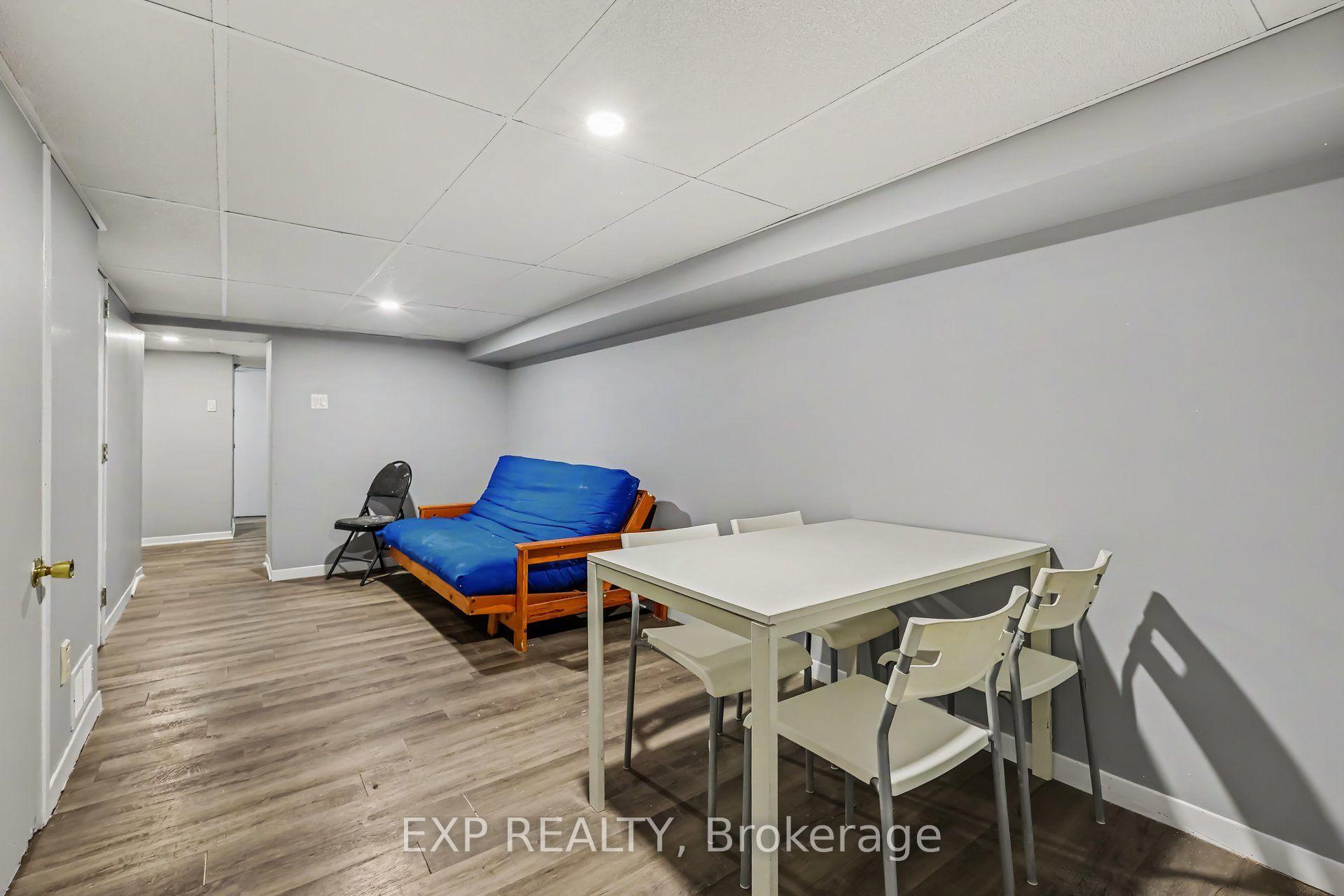 Photo 19 of Unit A, 419 Bresserer Street, Ottawa, Sandy Hill — HOMEH