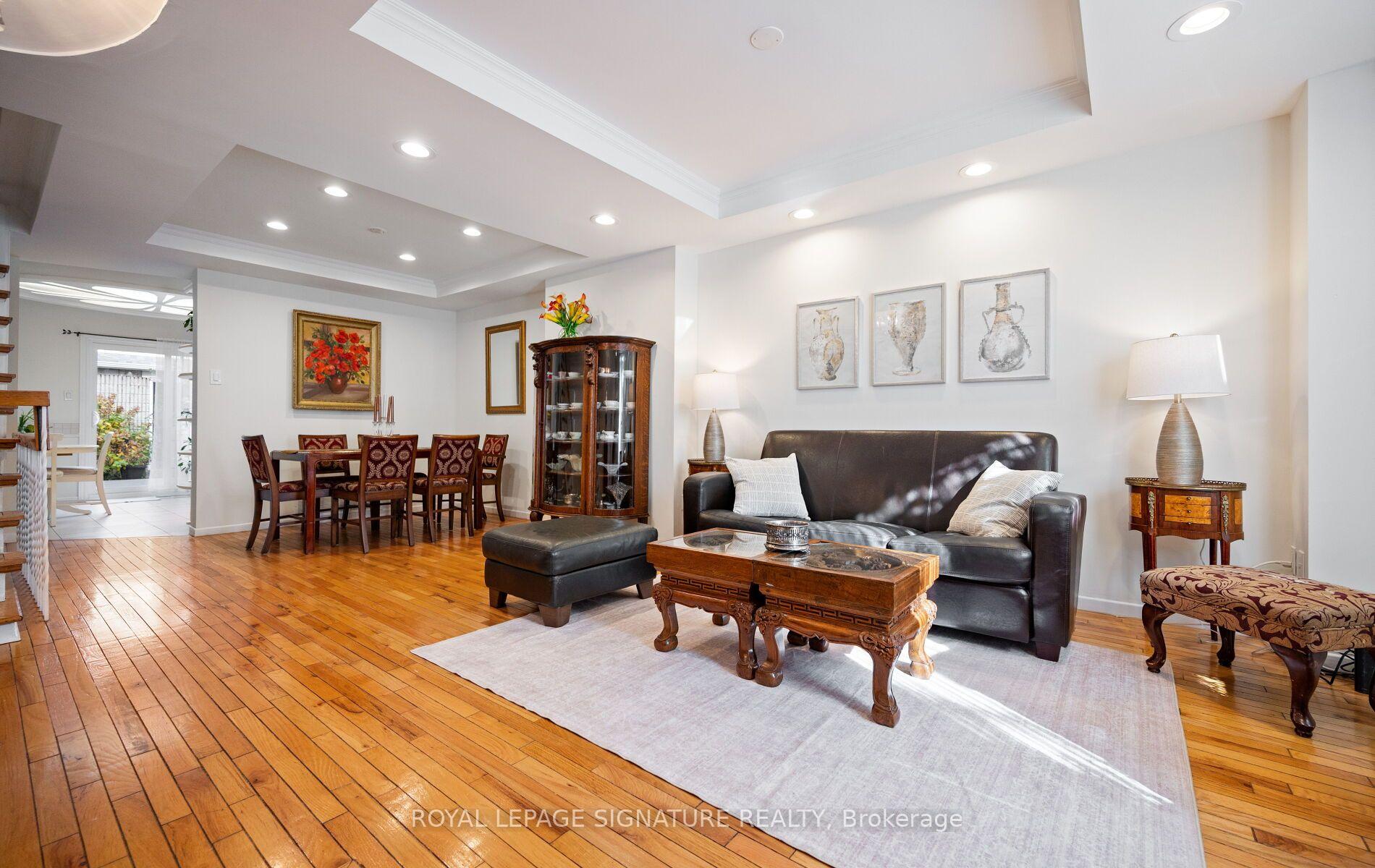 Photo 5 of 3160 Dundas Street, Toronto, Junction Area — HOMEH