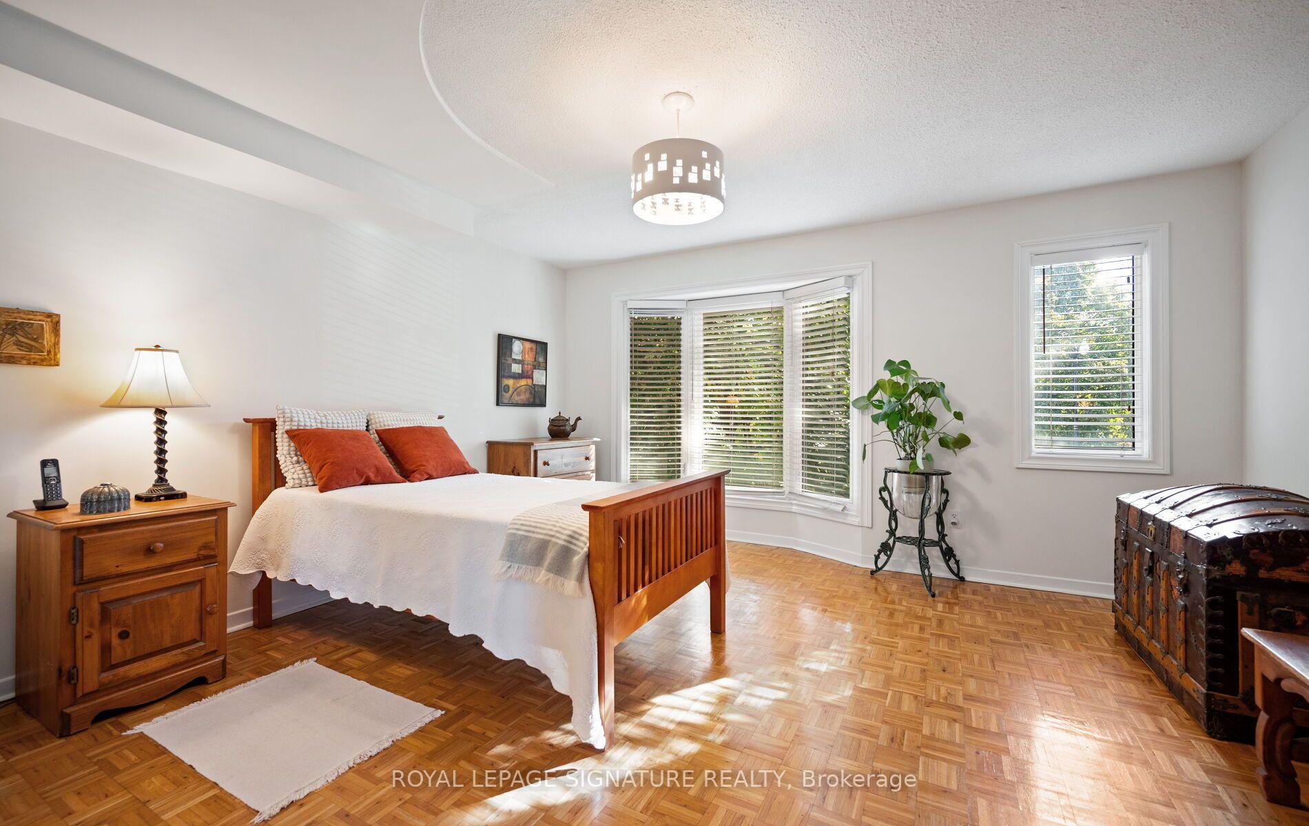 Photo 12 of 3160 Dundas Street, Toronto, Junction Area — HOMEH