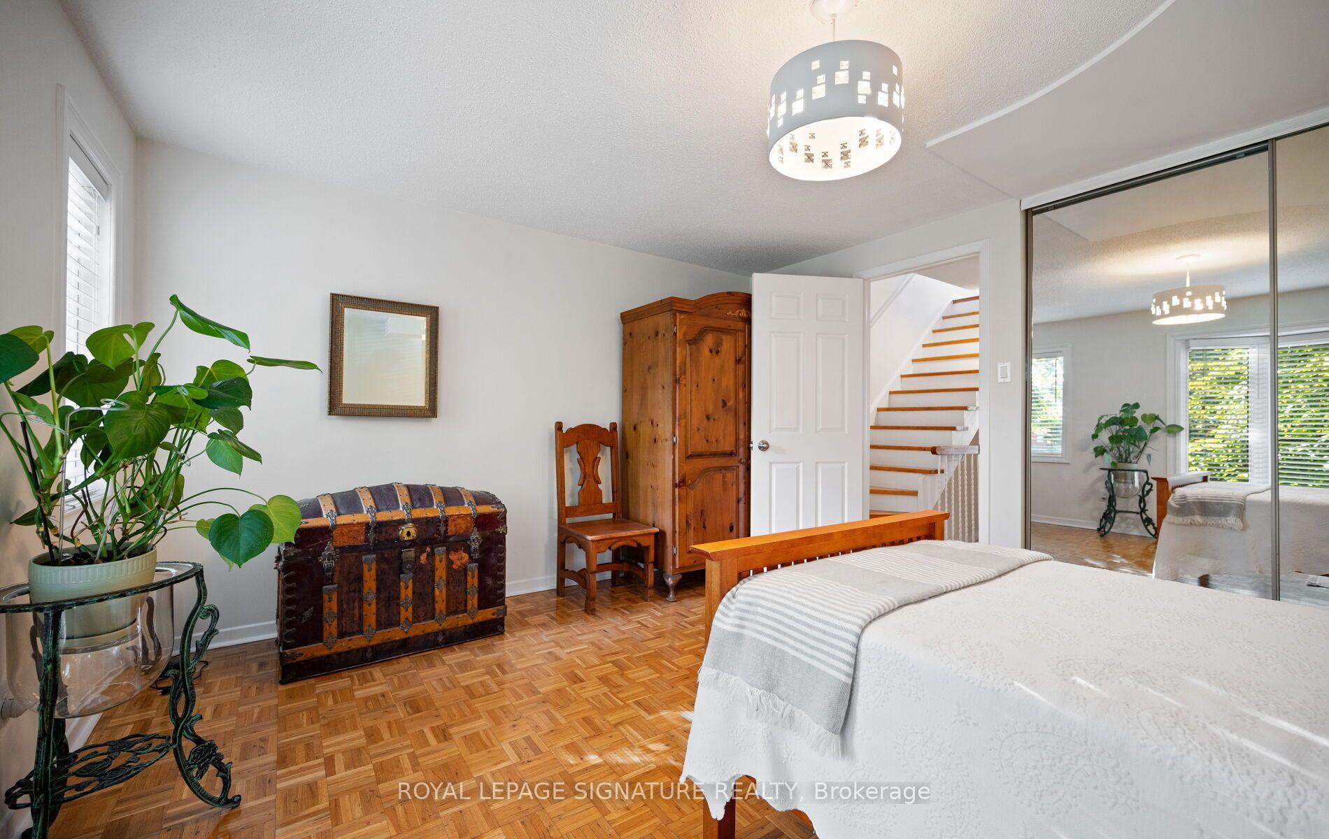 Photo 14 of 3160 Dundas Street, Toronto, Junction Area — HOMEH