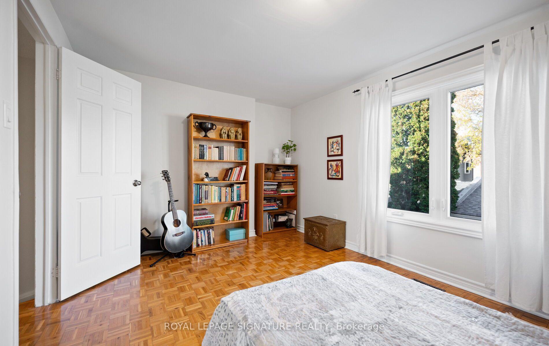 Photo 16 of 3160 Dundas Street, Toronto, Junction Area — HOMEH