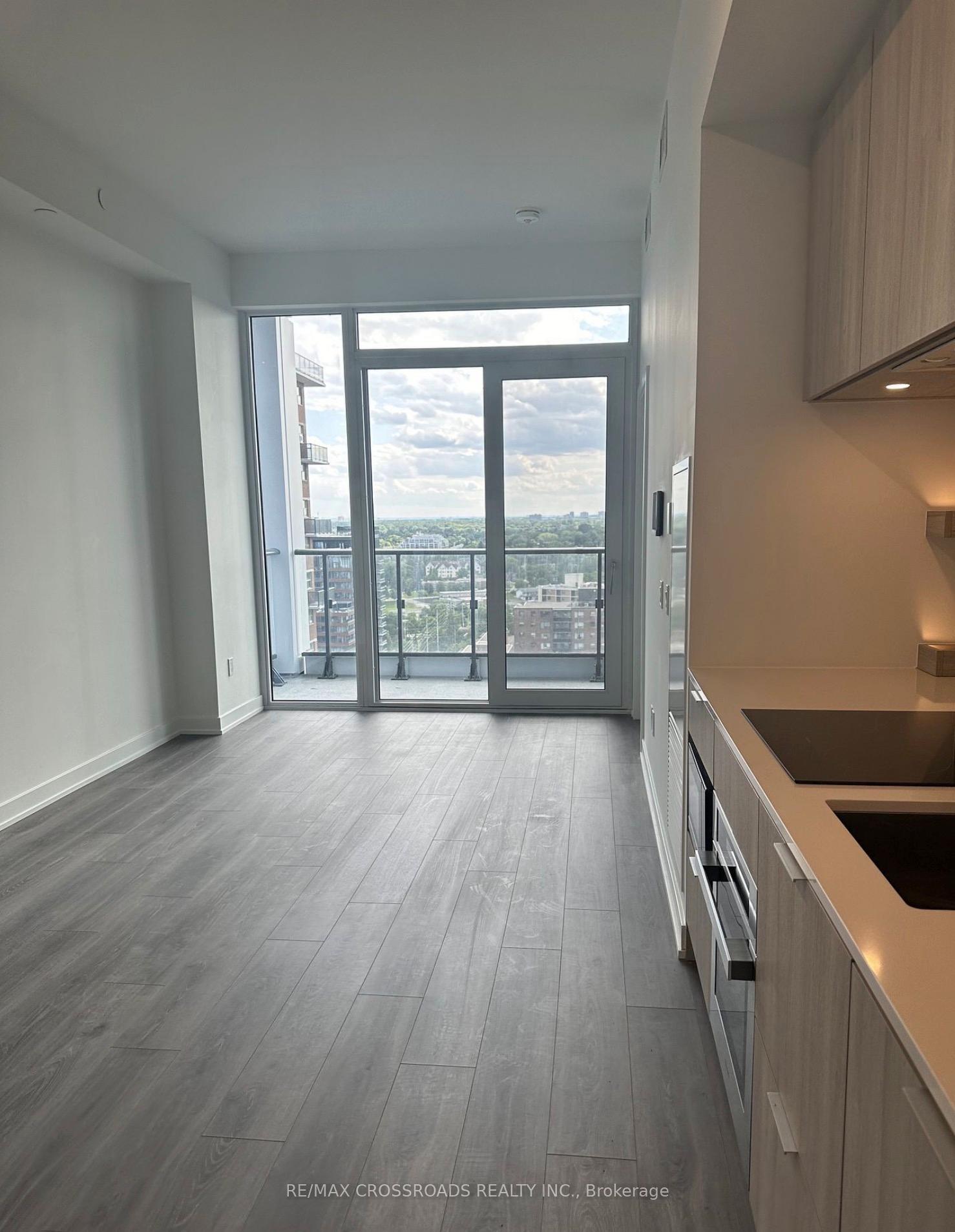 Photo 2 of Unit 1804, 28 Ann Street, Mississauga, Port Credit — HOMEH