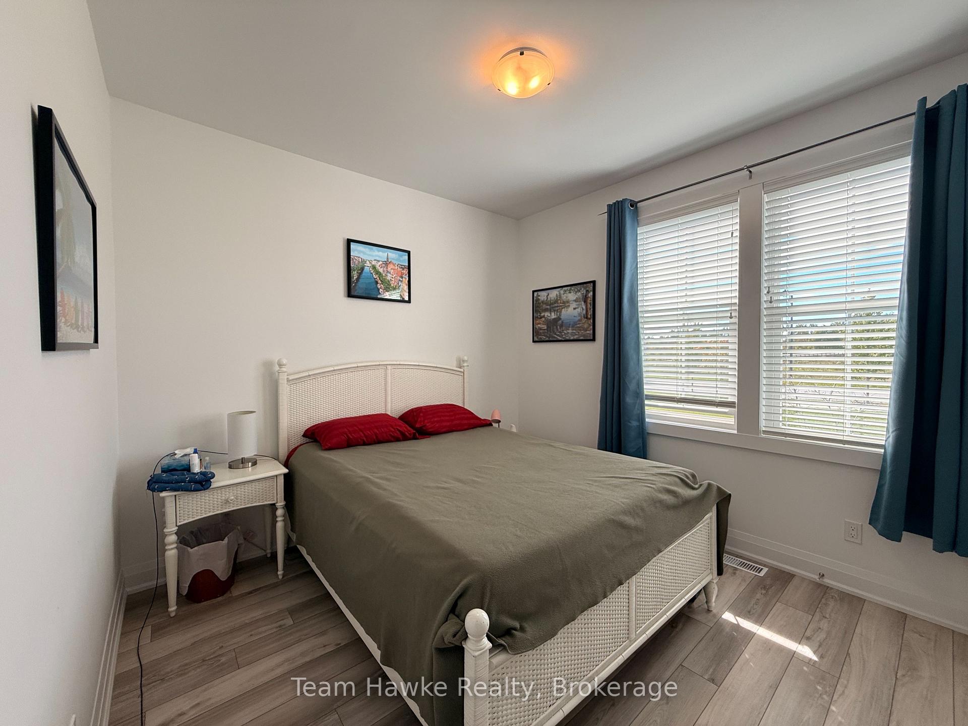 Photo 18 of 10 Samantha Lane, Midland — HOMEH